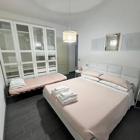 Roomfive * Bellaria-Igea Marina
